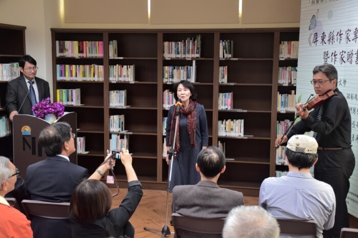 屏東縣作家專區啟用 貴賓致詞圖片
