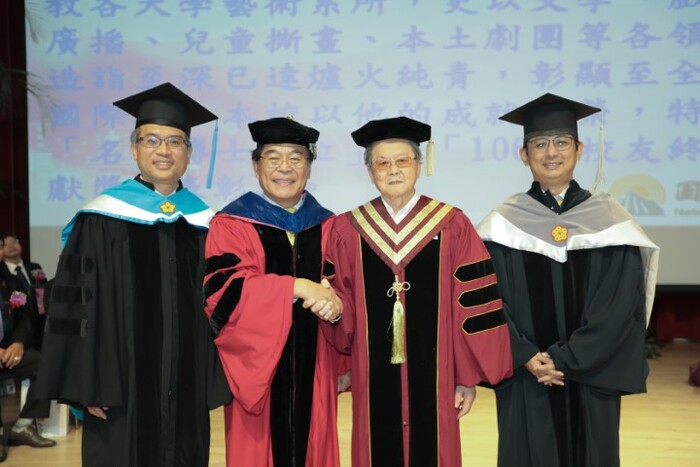 古校長有榮譽校友合照圖片
